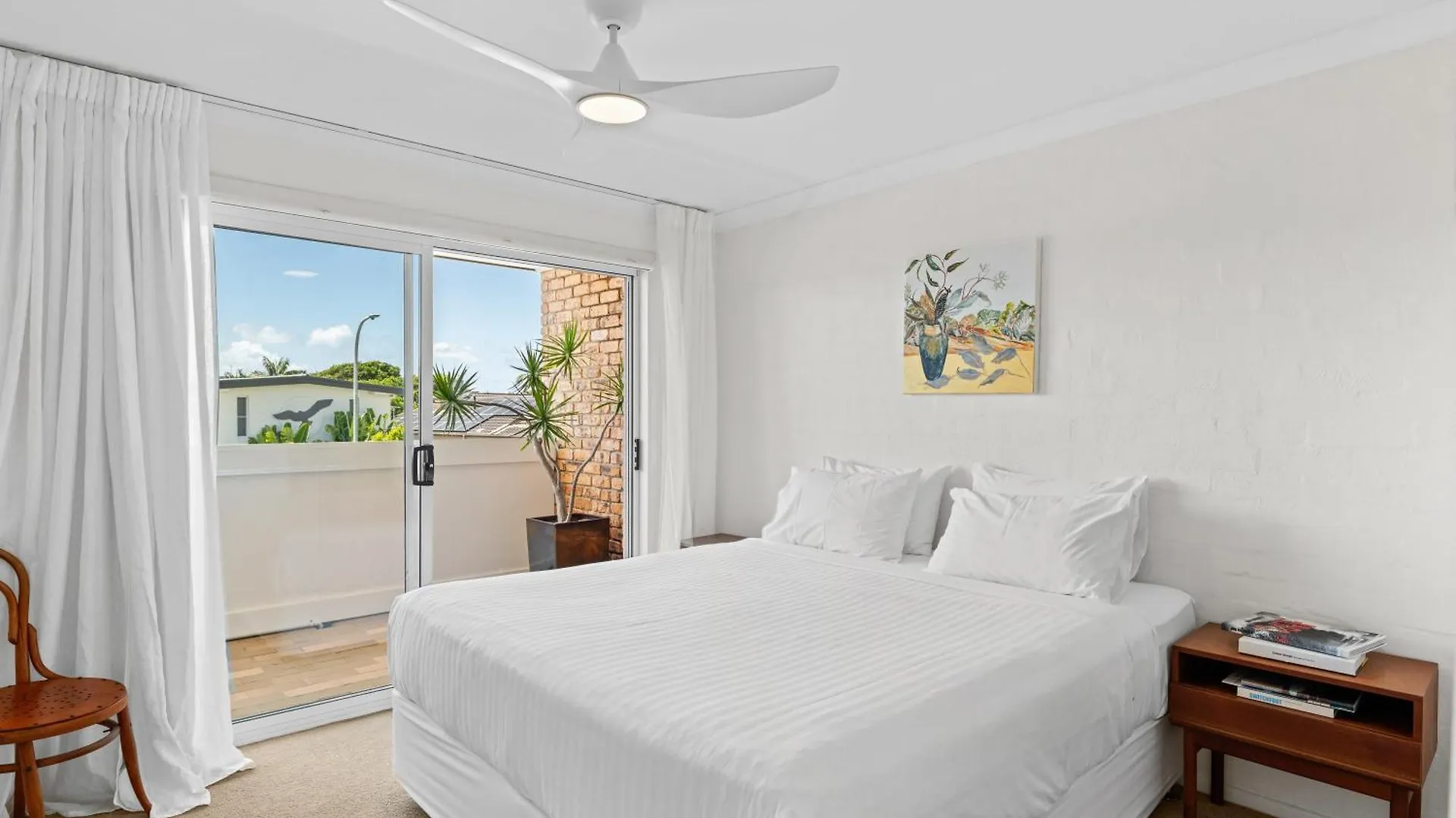 Sun Soaked Apartment Lennox Head