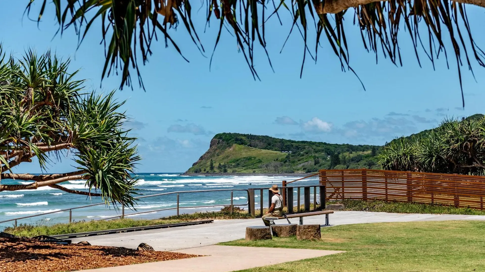 Sun Soaked Apartment Lennox Head