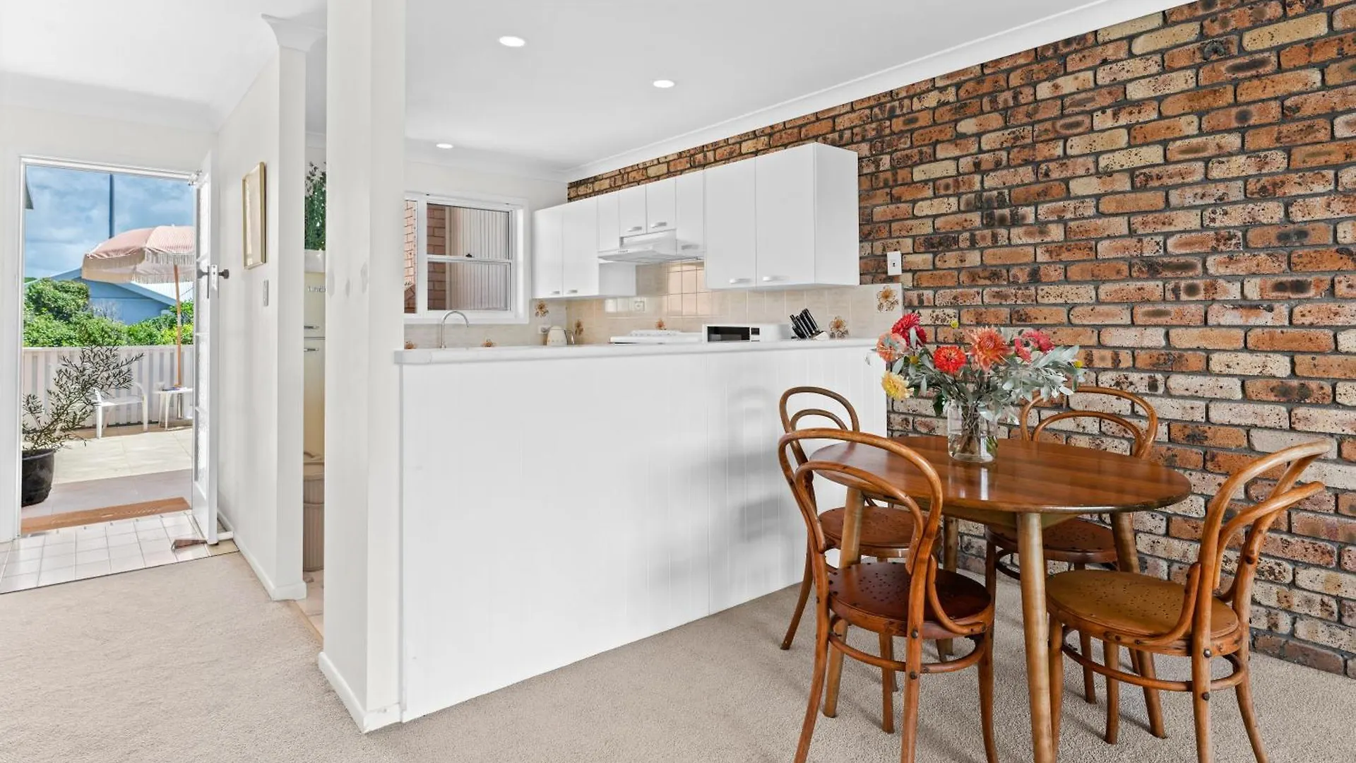 Sun Soaked Apartment Lennox Head